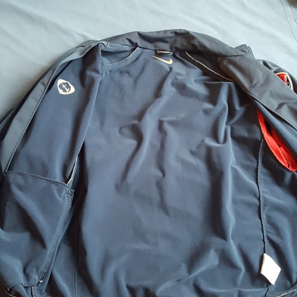 Vintage Nike Track Jacket - Picture 4 of 8